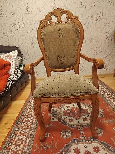 Mebel: Qonaq otağı üçün, Açılmayan, Dördbucaq masa, 8 stul — 2