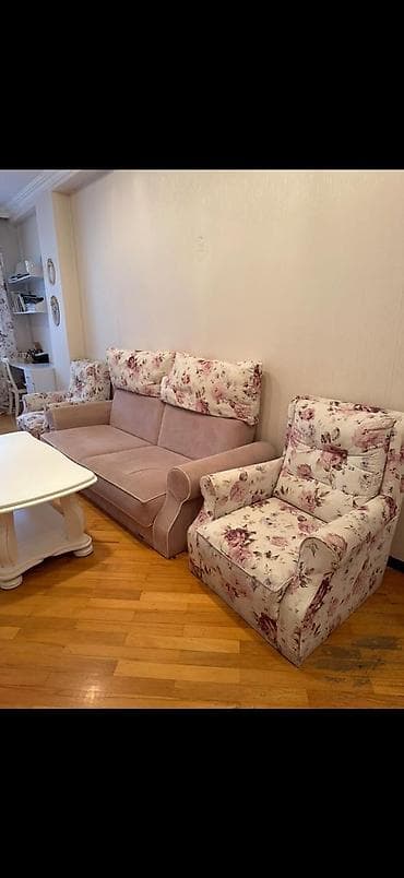İşlənmiş, Divan, 2 kreslo