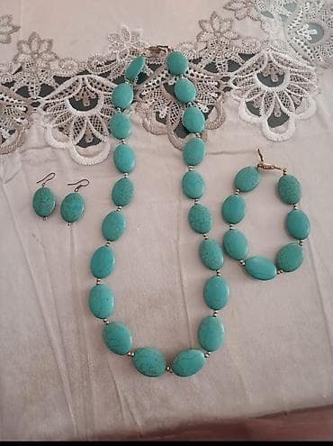 Бижутерия: Türkuaz daşdan zərgərlik dəsti - Dəst: boyunbağı, qolbaq və sırğalar — 1