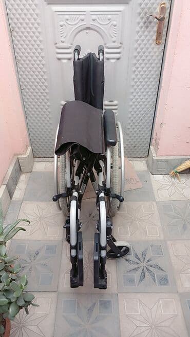 Tibbi geyim: Ottobock əlil arabası - Brend: Ottobock - Tip: Manual (ələ çevrilən) — 7