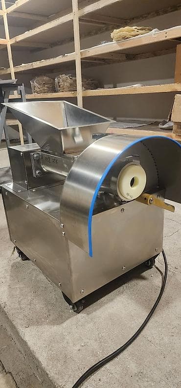 yer pompasi: Paslanmayan poladdan hazırlanmış sənaye tipli kündə kəsən aparat — 9