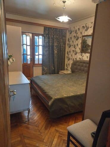 xacmazda tecili satilan evler: Bakı, 3 otaqlı, Köhnə tikili, m. Əhmədli, 80 kv. m — 5