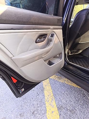 ford transit farsunka: BMW 5 series: 2.5 l | 2001 il Sedan — 9