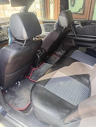 prado tekerleri type 1: Mercedes-Benz E‑Class W210 sedan - Korpus: 4 qapılı sedan, tünd — 5