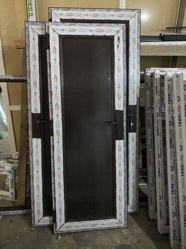 pvc qapi: Новый Пластиковая дверь С рамой, Платная установка, Платная доставка, Доставка в районы, Самовывоз — 4