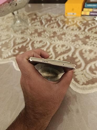 philips xenium 9@9z: Infinix Zero 30, 256 GB, rəng - Yaşıl, Simsiz şarj — 2