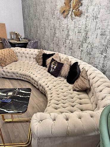 Künc divan, İşlənmiş, Açılmayan, Bazasız, Vеlur parça, Çatdırılma yoxdur