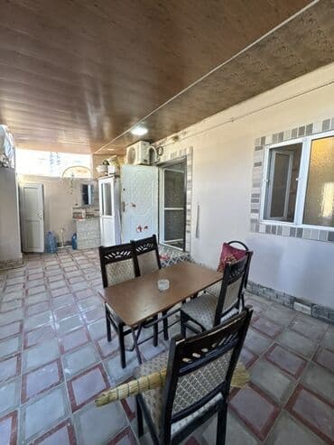 hökməlidə: Hökməli 3 otaqlı, 81 kv. m, Kredit var, Orta təmir — 5