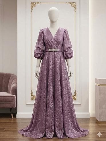 Bənövşəyi rəngli, tam uzanan zərli gecə/libas. - Kruzifiks tipli — 1