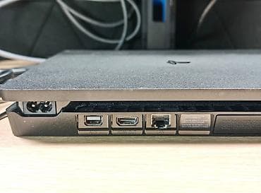 s10 tb: Playstation 4 slim 1 tb yaddasnan. Ev seraitinde istifade olunub.Hec — 3