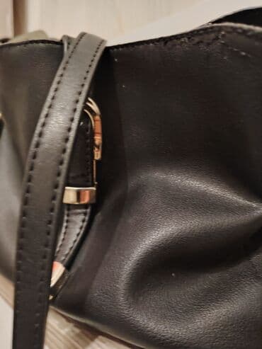 berk soyuqdeyme: İki ədəd qadın çantası dəsti - Model: şəhər stilində çiyin/xaçdan — 1