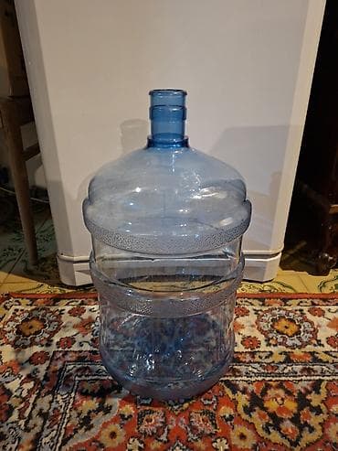 vapur 25000: 19 litrlik su qabı satilir - Material: qalın, mavi rəngli plastik. - — 1