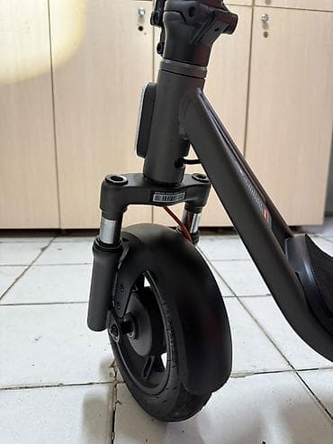 mi scooter: 2 aydı alınıb Xiaomi 6 təcili satılır sürət 25km gediş 25km adapteri — 4