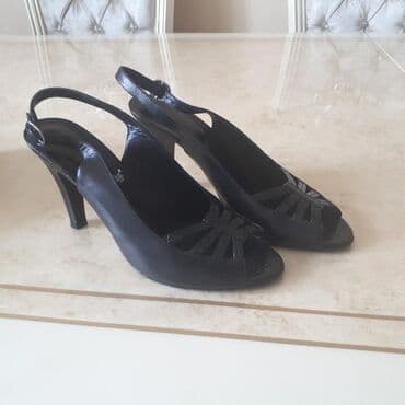 basanoşka 2022: Ölçü: 38, rəng - Qara, İşlənmiş — 2