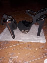 qoyun dərisindən ev üçün qadın şap şapları: Ölçü: 39, rəng - Qara, İşlənmiş — 2