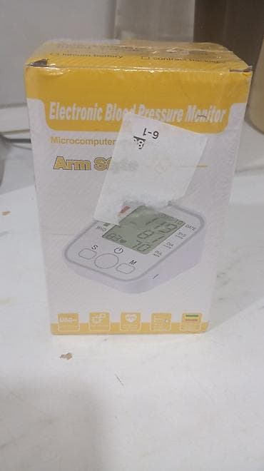 тонометр старый: Elektron qan təzyiqi monitoru – qol üçün Xüsusiyyətlər: - Rəqəmsal — 1