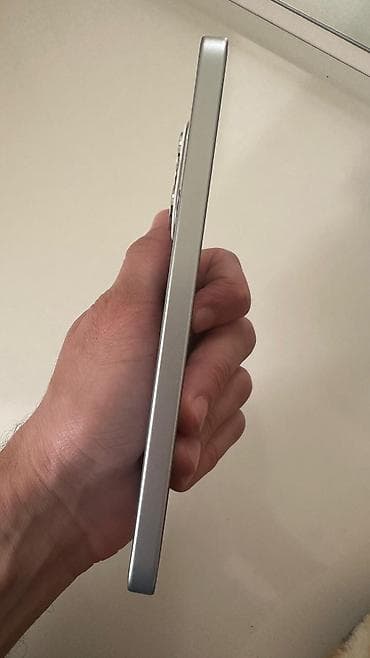 iphone 4 qiyməti: Honor 400, 256 GB, rəng - Gümüşü, Barmaq izi — 4