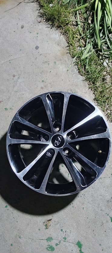 ij diskləri: Disk Hyundai R 16, 5 Boltlu — 2