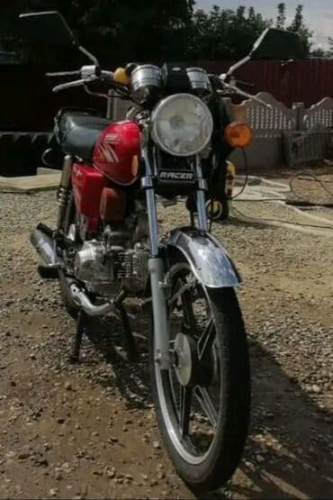 Yağlar və avtokimyəvi maddələr: Moped/motosiklet – Racer (qırmızı rəngdə), klassik dizayn — 4