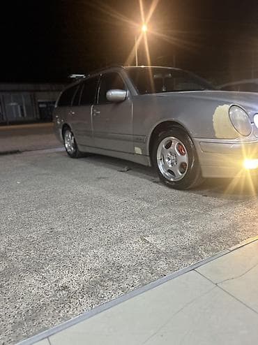 mersede: Mercedes-Benz E 220: 2.2 l | 2002 il Universal — 10