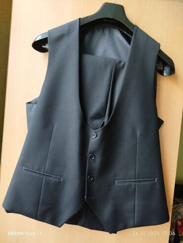 прокат мужских костюмов в баку: Kişi kostumu.qara rəngdə 52razmer şalvar.jilet.pəncək. bir dəfə toya — 3
