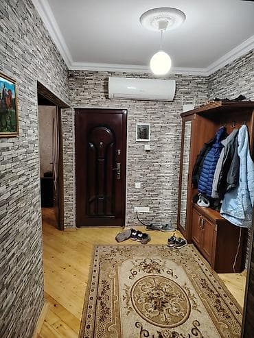 Bakı, 4 otaqlı, Köhnə tikili, 100 kv. m