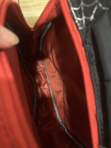 məktəbli jaketi: Uşaq çantaları
Cırığı yoxdu təmizdi — 4