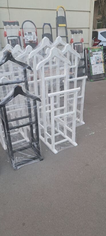 вешалка для брюк и рубашек напольная: Taxta paltar asqısı – “valet stand” - Material: tam taxta karkas — 3