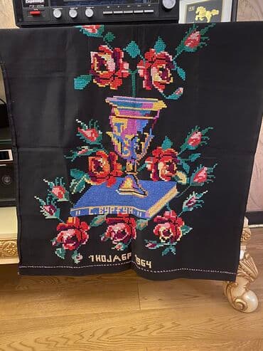 женские шапки из чернобурки: 1964-cü ilin əl işi.Əla vəziyyətdədir.Ramkada. da gözəl görünür — 1