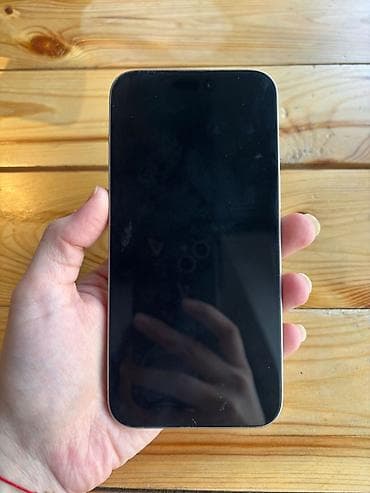 ayfon 2: IPhone 15 Pro Max, 256 GB, Gümüşü, Face ID — 2