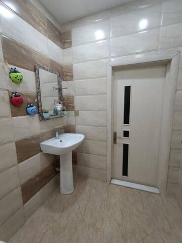 masazirda yeni tikili: Qaraçuxur qəs., 2 otaqlı, Yeni tikili, m. Neftçilər, 71 kv. m — 8