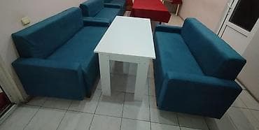 kafe divanı: Sifarishle‼️ Yeni kafe divan desti 330 Azn. Deste daxildir 2 divan ve — 1