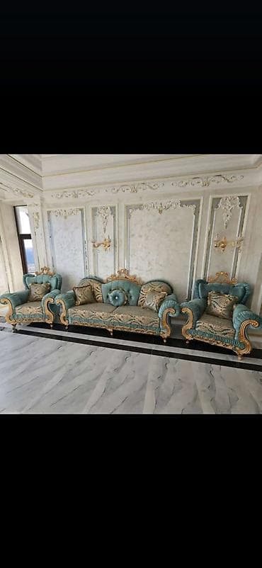 Yeni, Klassik divan, Divan
