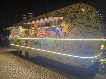 şaxta baba saxta can: Açıq havada yerləşən mobil kafe – Bella Coffee & Drinks Məhsul və — 7