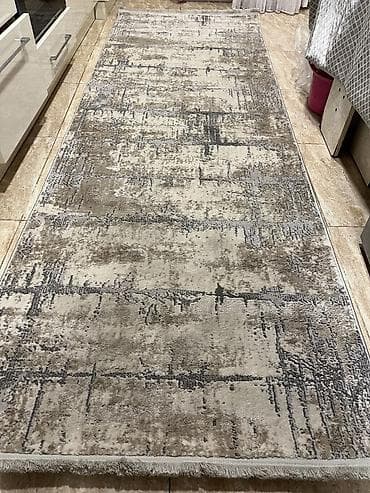 kavralit: Xalça - Rəng palitrası: boz, qəhvəyi-bej və açıq krem tonları; müasir — 5