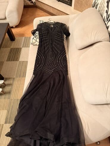 Alt paltarı: Zərif qara gecə/libas - Uzun, balıq kəsimli siluet; ətək hissəsi — 2