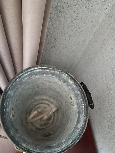 Samovarlar: Elektrik samovar SSSRin1975 ci - Korpus: metal, klassik formalı — 3