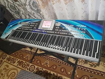 sentizator: Sintezator, Korg — 2