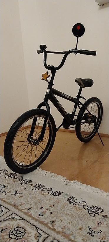 velo bank: İşlənmiş Dörd təkərli Uşaq velosipedi 20", Ünvandan götürmə — 1