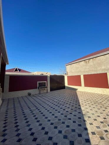 heyət evi: 4 otaqlı, 120 kv. m, Orta təmir — 19