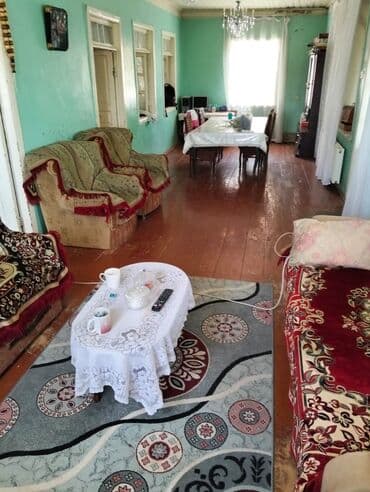 Əmircan qəs. 3 otaqlı, 150 kv. m