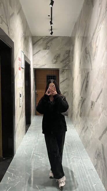 Salam Xanımam Bakı şəhərində geyim,etir,kosmetika üzrə satıcı işi lalafo.az -da Salam Xanımam Bakı şəhərində geyim,etir,kosmetika üzrə satıcı işi