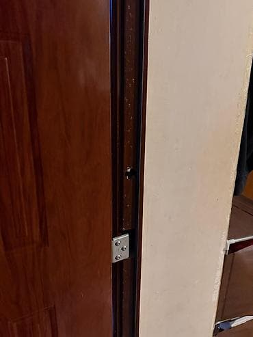 ucuz qaplar: Dəmir giriş qapısı – taxta teksturalı, klassik dizayn. Xüsusiyyətlər — 2