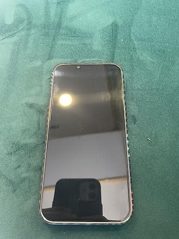 inter: IPhone 13, Gümüşü, Face ID — 3