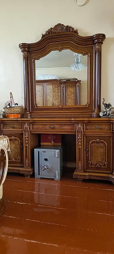 divanlar: Klassik divan, Divan — 6