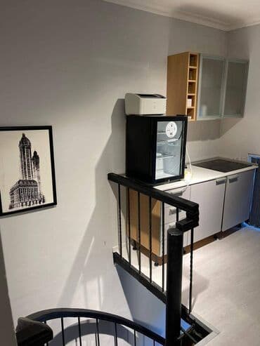 xacmaz obyekt: Sahil metrosuna yaxin 90kv sahəsi olan obyekt 3otaqli ofis 1000azn — 11