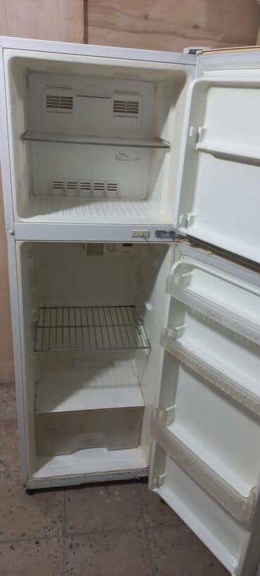 Separatorlar: 2 qapılı Daewoo Soyuducu Satılır, rəng - Ağ — 2