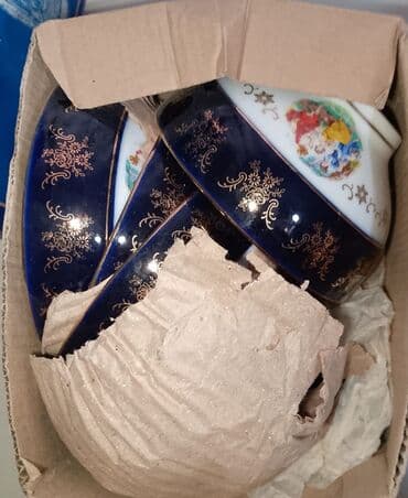 əl ilə çəkilmiş rəsimlər: Kasalar — 1