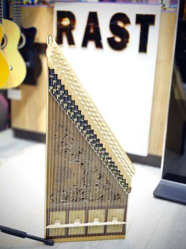 Пианино: Kanon musiqi aləti Kanon, Qanun Kanon musiqi aləti Kanon qədimi — 1