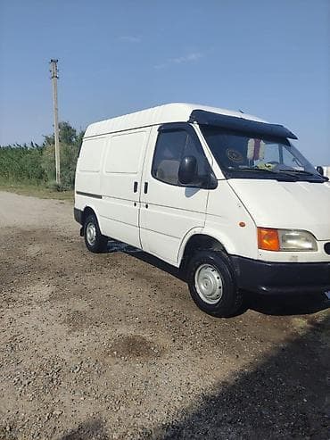 ag 07: Ford Transit: 2.5 l | 1998 il 300 km Van body type — 2